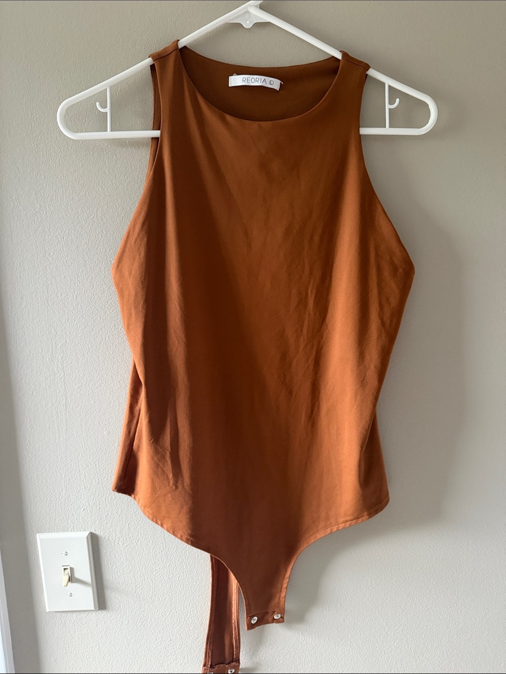 ReoRia Rust Brown High-Neck Sleeveless Bodysuit